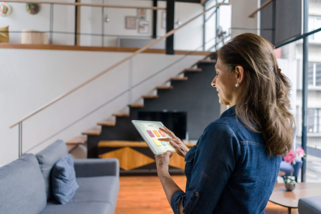 iStock-1344505115 Smart home automation